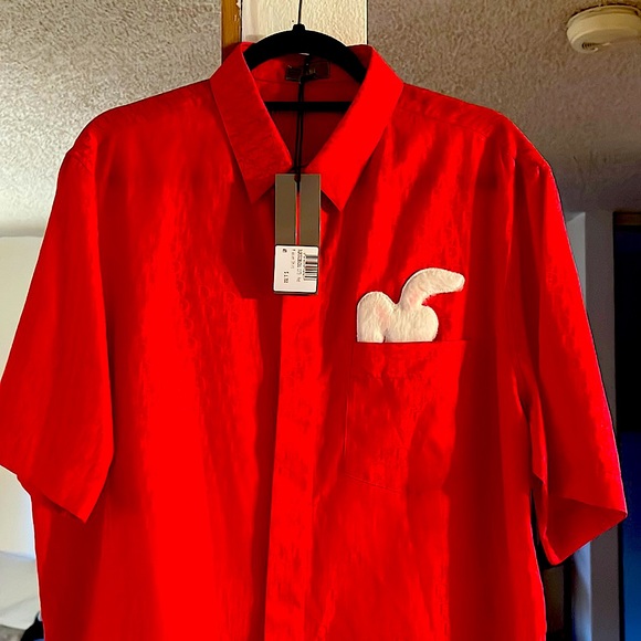 Selling brand new Dior woven shirt.Bought at Beverly Hills Dior.